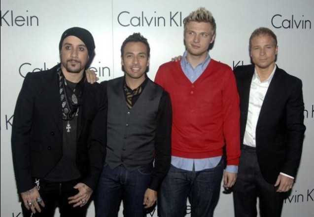 Backstreet Boys poklanjajo prvo božično darilo!