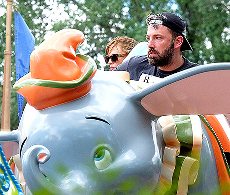 Foto! Tole pa ni ravno vesel videz Bena Afflecka in Jennifer