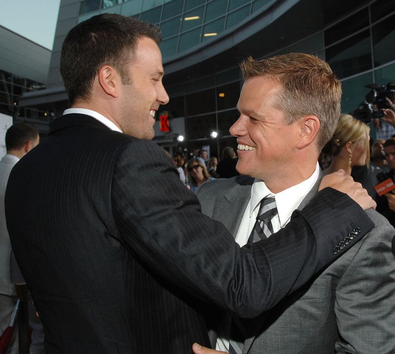 Opa! Matt Damon ima z Benom Affleckom več kot prijateljstvo
