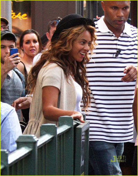 UJETA Beyonce in Jay-Z na kosilu