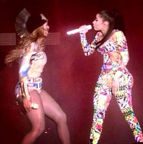 Vroče! Beyonce in Nicki Minaj skupaj nastopili v Parizu