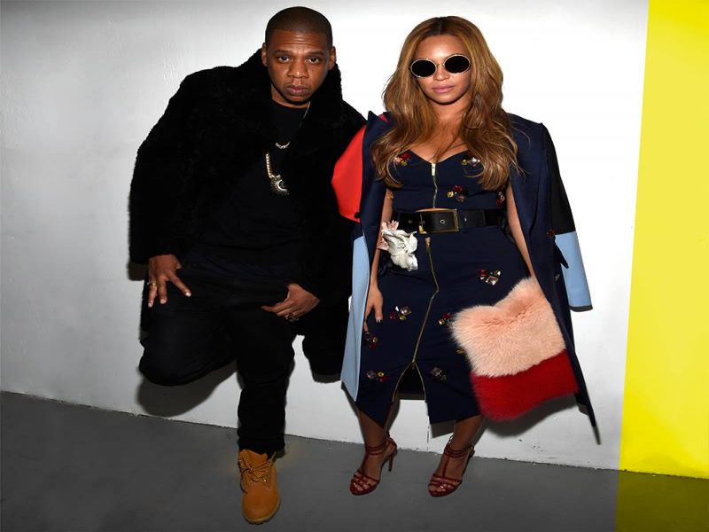 Ojoj! Beyonce na valentinovo napadle čebele