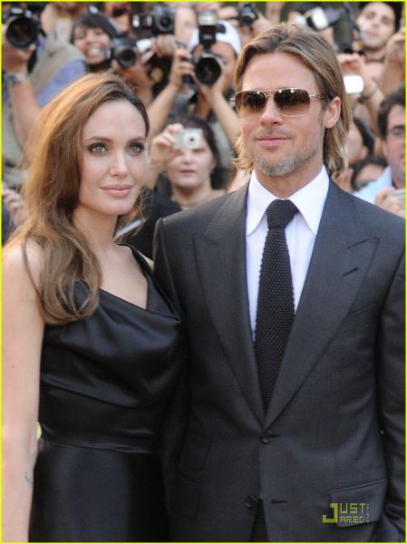 Brad Pitt in Angelina Jolie zasijala na rdeči preprogi