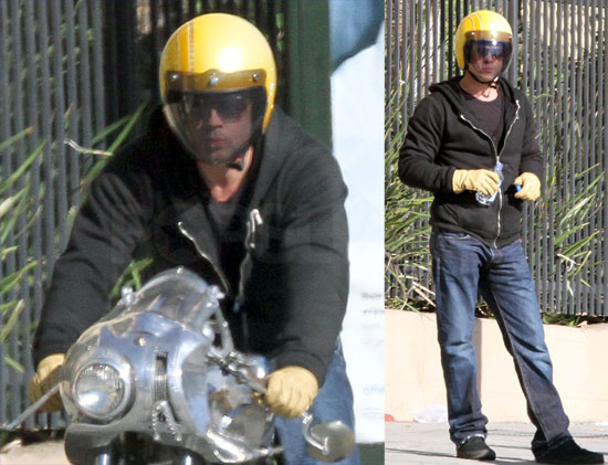 FOTO Brad Pitt je seksi žrebec na motorju