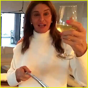 Caitlyn Jenner prosila ljudi naj molijo zanjo