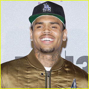 Ojoj! Chris Brown: Glasbeno kariero bo obesil na klin?!