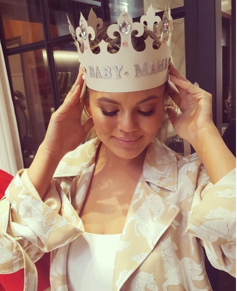 Poglejte to ljubko zabavo Chrissy Teigen, ki je praznovala prihod otroka