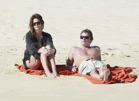 Cindy Crawford izkoristila dan v Mehiki v bikinkah