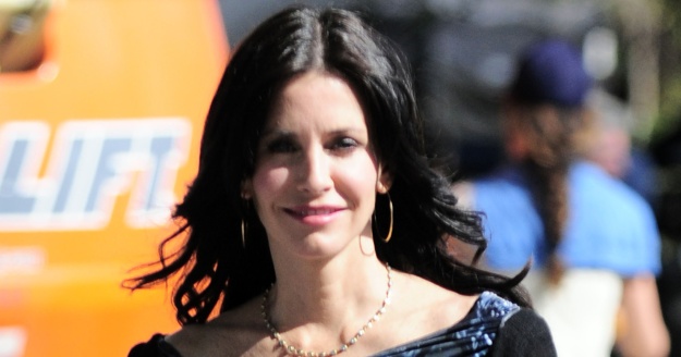 Courteney Cox postaja obraz strani, ki išče partnerje starejšim ženskam
