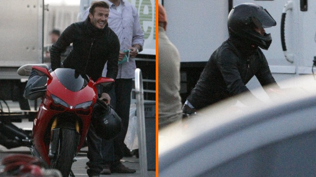 FOTO David Beckham: Ponorel ker so ga paparaci slikali na motorju
