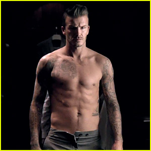 Uau! David Beckham: Spet se je slekel!