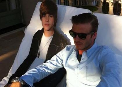 FOTO David Beckham: Užival med sončenjem z najstniško zvezdo Justinom Bieberjem