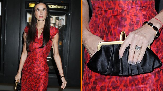 Foto: Koščena in utrujena Demi Moore še vedno nosi poročni prstan
