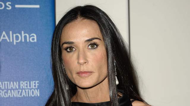 ŠOK Demi Moore se kar naprej naliva z alkoholom