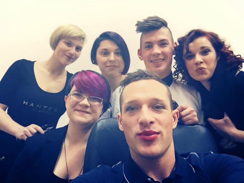 FOTO! Denisa iz Kmetje: Nov začetek so nališpali!