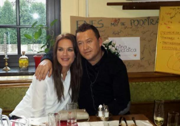 VROČE! Presenečenje za dobrodelnega gostinca