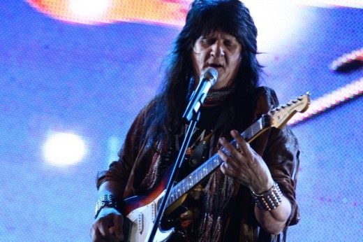 VROČE Slovenija ima talent: Enes Kurtović prestar za rock zvezdo