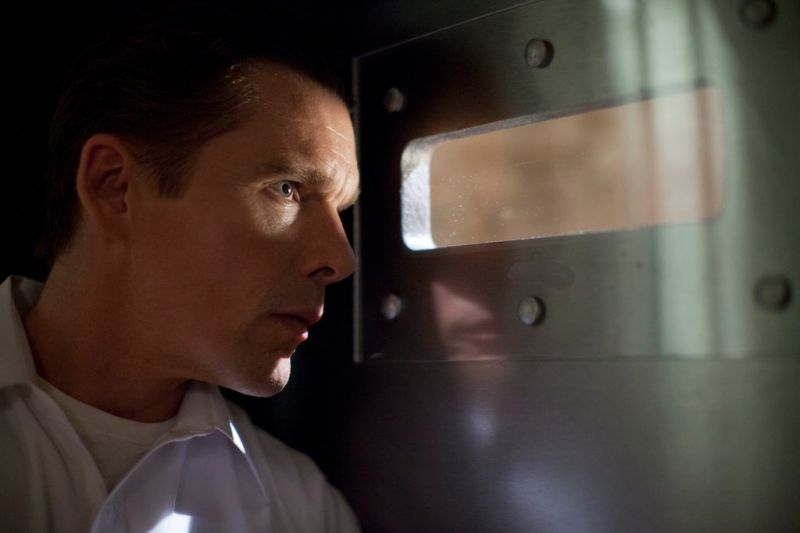 Očiščenje: Ethan Hawke se bojuje proti zločinu