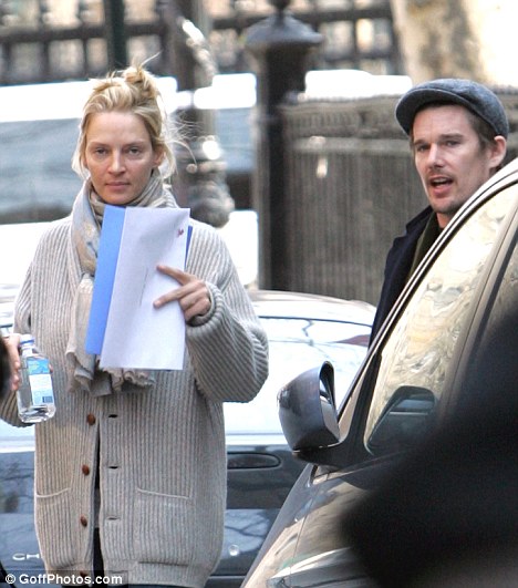 Opa! Ethan Hawke in Uma Thurman opažena skupaj