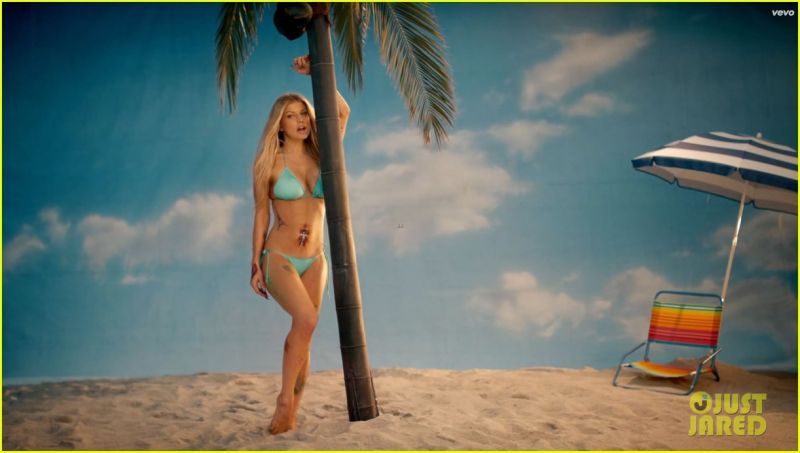Hot! Fergie v bikinkah: Sem divja, a ne ku*ba!