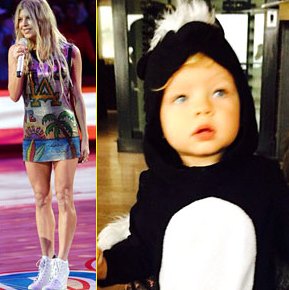 Foto! Fergie svojega sinčka našemila v dihurja!