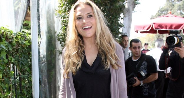 Brooke Mueller ne more na rehabilitacijo, ker je izgubila potni list