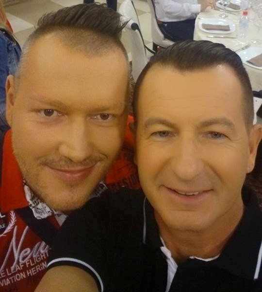 Moški del dua SKaTer s Ćirom priredil skladbo On ne more ...