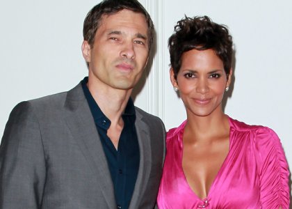 Oliver Martinez potrdil: S Halle Berry sta res zaročena!
