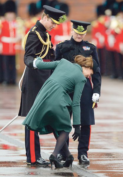 Foto: Kate Middleton se je znašla v neprijetni situaciji