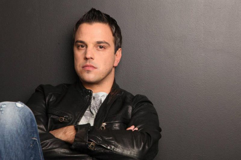 Ivan Zak: Ljubljenec ženske publike širom Balkana z novo skladbo