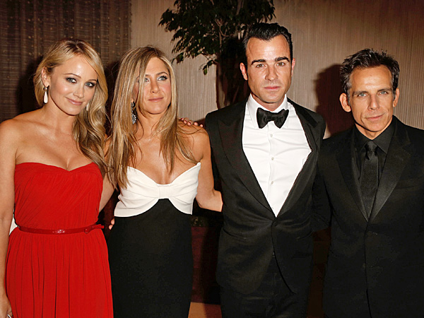 Zvezdniško obarvana praznična zabava Jennifer Aniston
