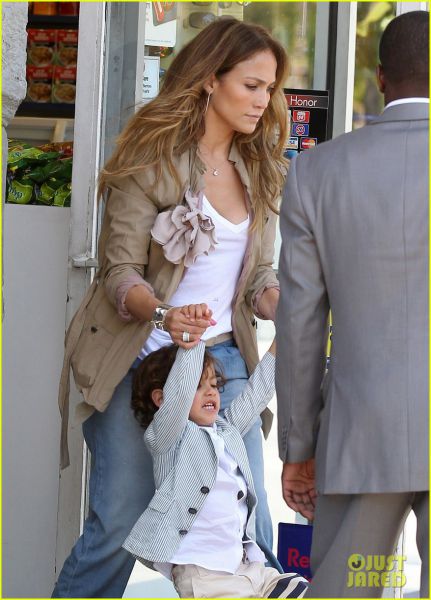 Jennifer Lopez: Sinček Max je pravi lepotec!