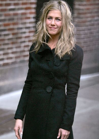 Jennifer Aniston ni nič posebnega, Angelina pa je prava lepotica!