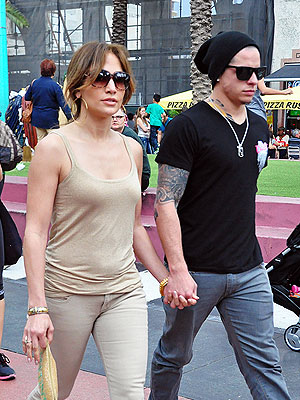 Ljubček od Jennifer Lopez se brani: Starost ni pomembna!