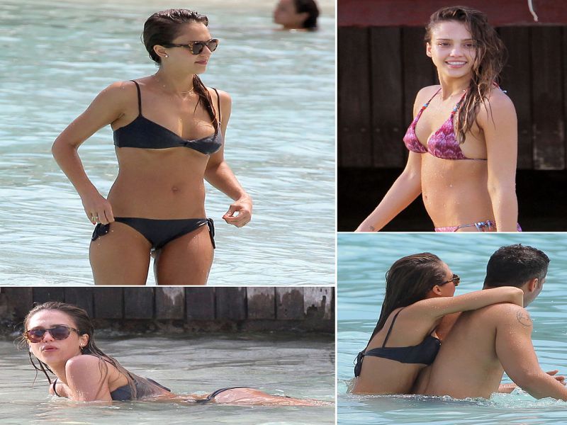 FOTO Vroči bikini skoki Nicole Richie in Jessice Albe