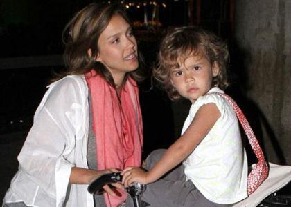 Jessica Alba: Med prvo nosečnostjo je zganjala paniko