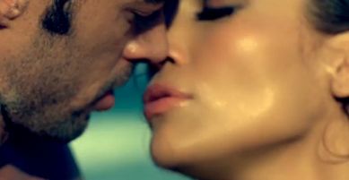 HOT! Jennifer Lopez v vroči romanci z mehiškim Bradom Pittom