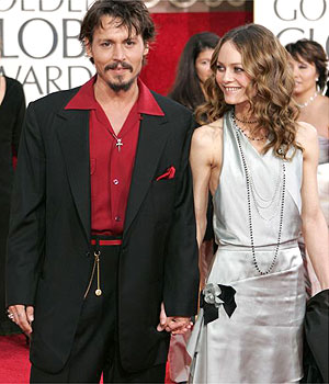 Še ena zvezdniška ločitev: Johnny Depp zapušča ženo!