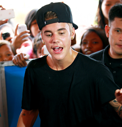 VROČE! Justin Bieber se je le šalil!