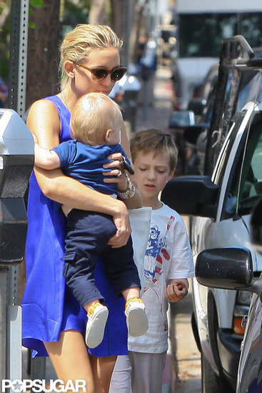 Kate Hudson na kosilu z njenima fantoma