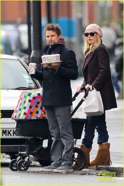 Ujeta! Kate Hudson in Matt Bellamy na zajtrku s prisrčnim sinčkom