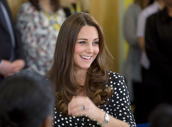 Kate Middleton: Izdala, kdaj naj bi rodila!