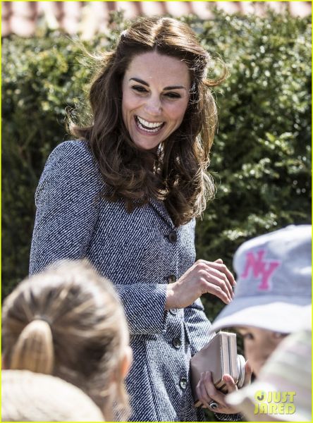 Kate Middleton med obiskom izdala kakšnega ljubljenčka imajo doma