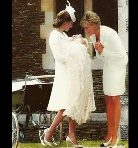 To je fotografija Kate in princese Diane, ki je navdušila svet