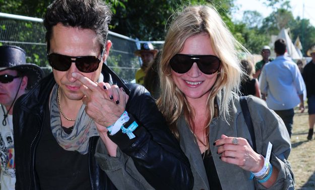 Kate Moss sanjari o umirjenem življenju v luksuzni morski vili