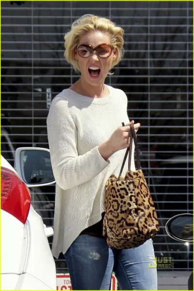 FOTO Presenečena Katherine Heigl izvajala smešne grimase