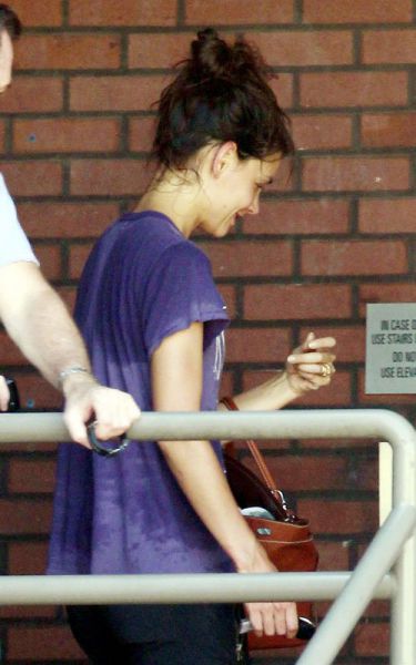 Foto: Katie Holmes telovadnico zapustila popolnoma prešvicana