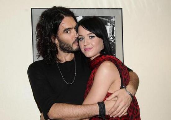 Katy Perry in Russell Brand končno izrekla usodni da!