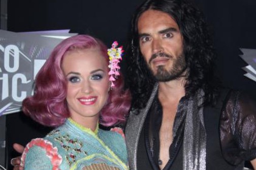 Se bosta Katy Perry in Russell Brand vendarle pobotala?