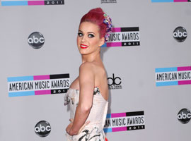 Ojoj! Katy Perry končala svoj zakon z Russellom Brandom?!